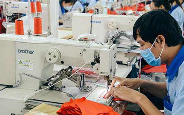 huong dan dieu chinh may may cong nghiep 1 Điều chỉnh tốc độ máy may công nghiệp làm tăng chất lượng, hiệu quả sản phẩm